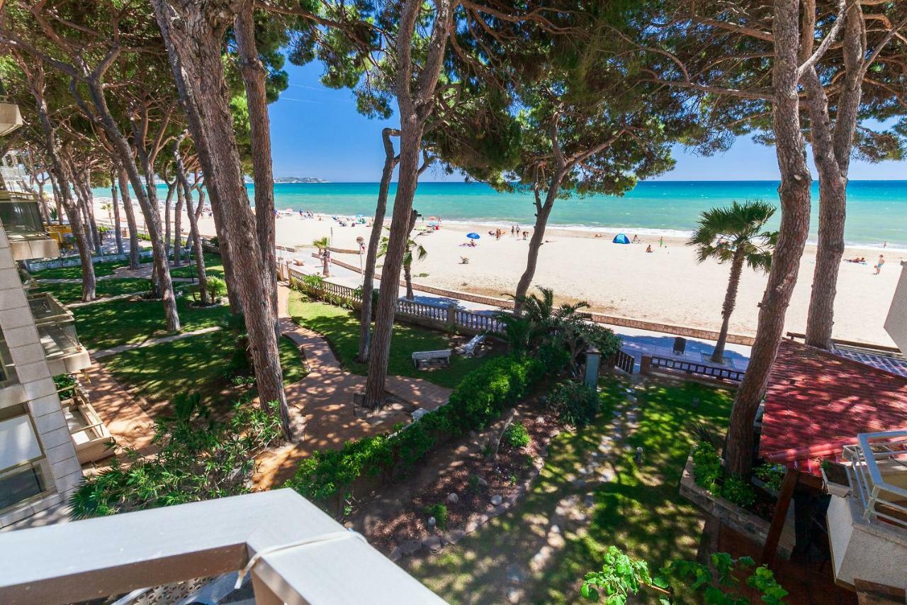 Uhc Tucan Apartments Cambrils Buitenkant foto