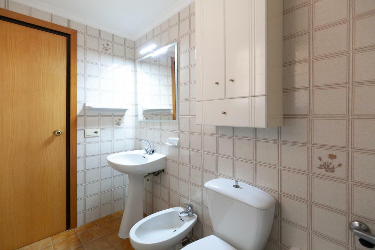 Uhc Tucan Apartments Cambrils Buitenkant foto