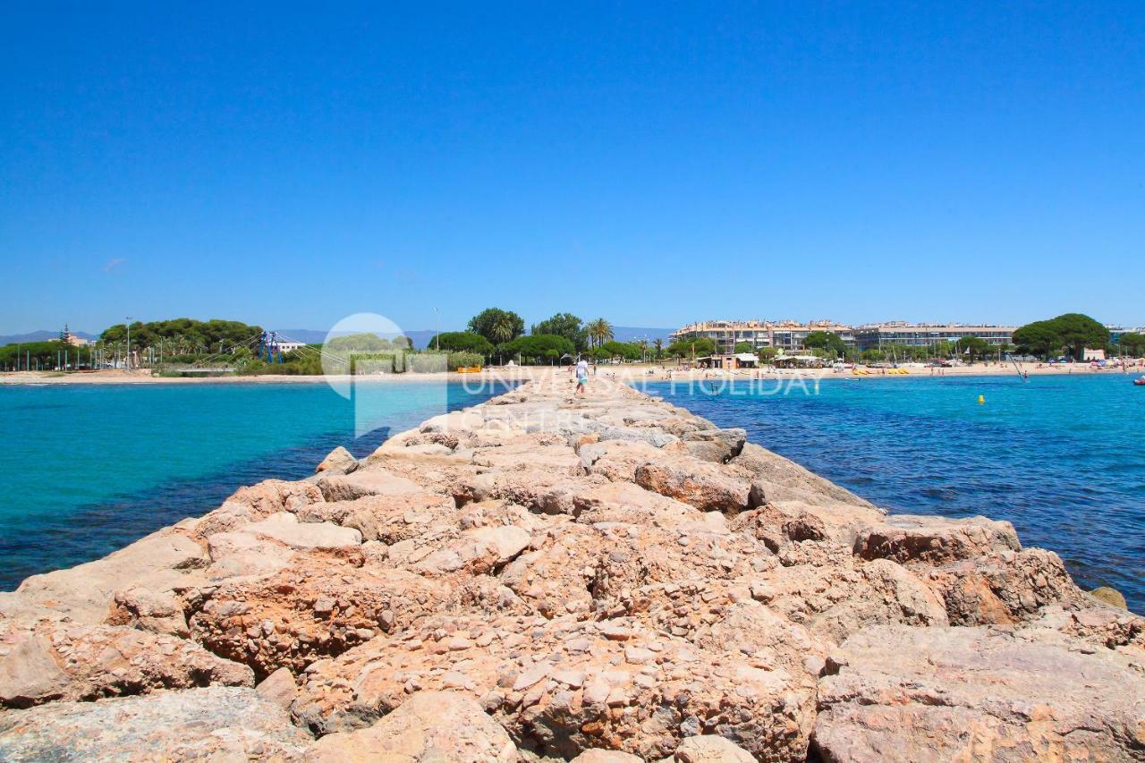 Uhc Tucan Apartments Cambrils Buitenkant foto