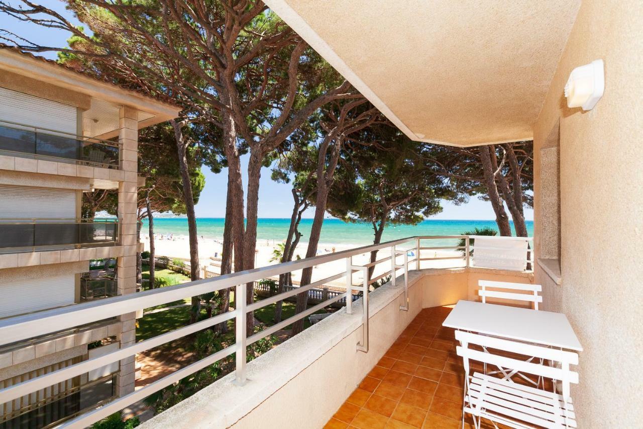 Uhc Tucan Apartments Cambrils Buitenkant foto