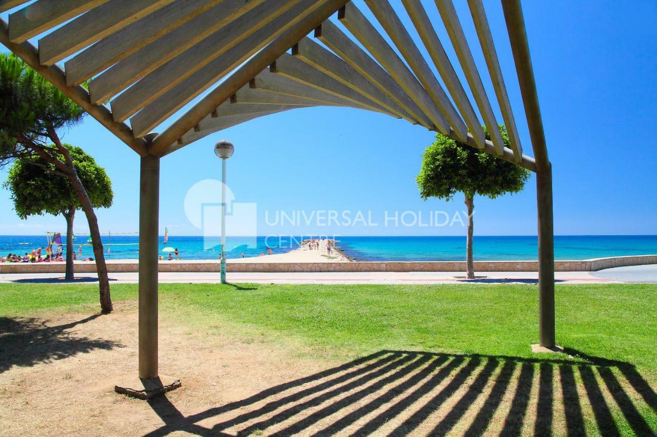 Uhc Tucan Apartments Cambrils Buitenkant foto